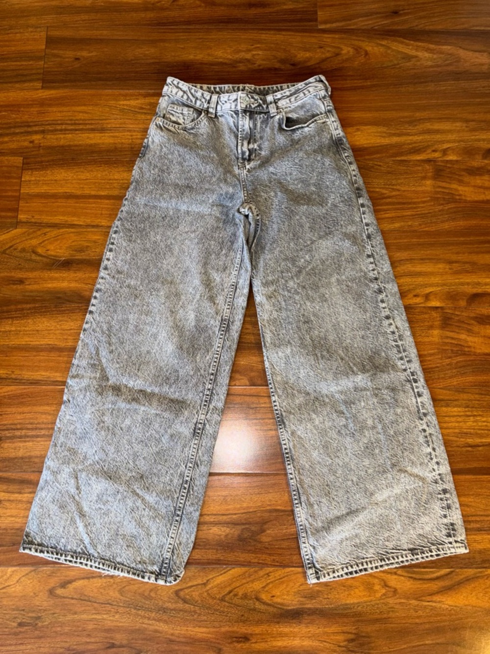 Divided Light Gray Acid Wash Wide Jeans